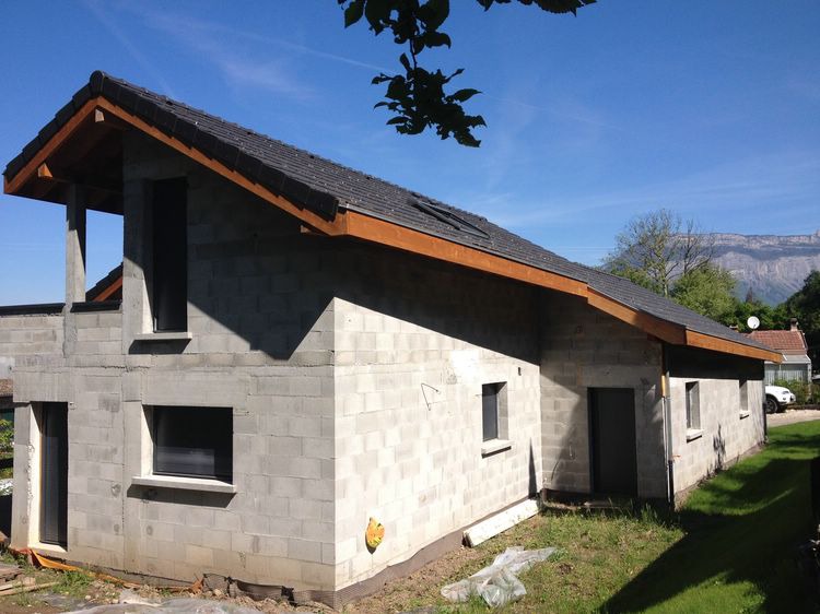 Travaux de charpente couverture zinguerie Saint Martin d'Hres 2013 (12)